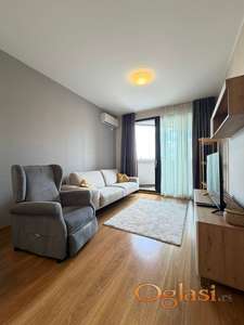 PUPINOVA PALATA-Dvosoban, 56m2, 700eur!